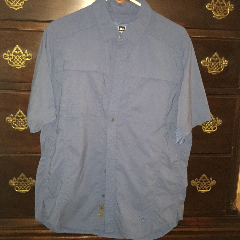 REI short sleeve shirt